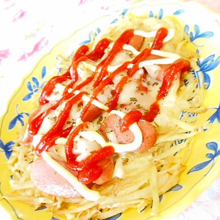 フライパンで1品❤馬鈴薯とウィンナーのピザ風❤